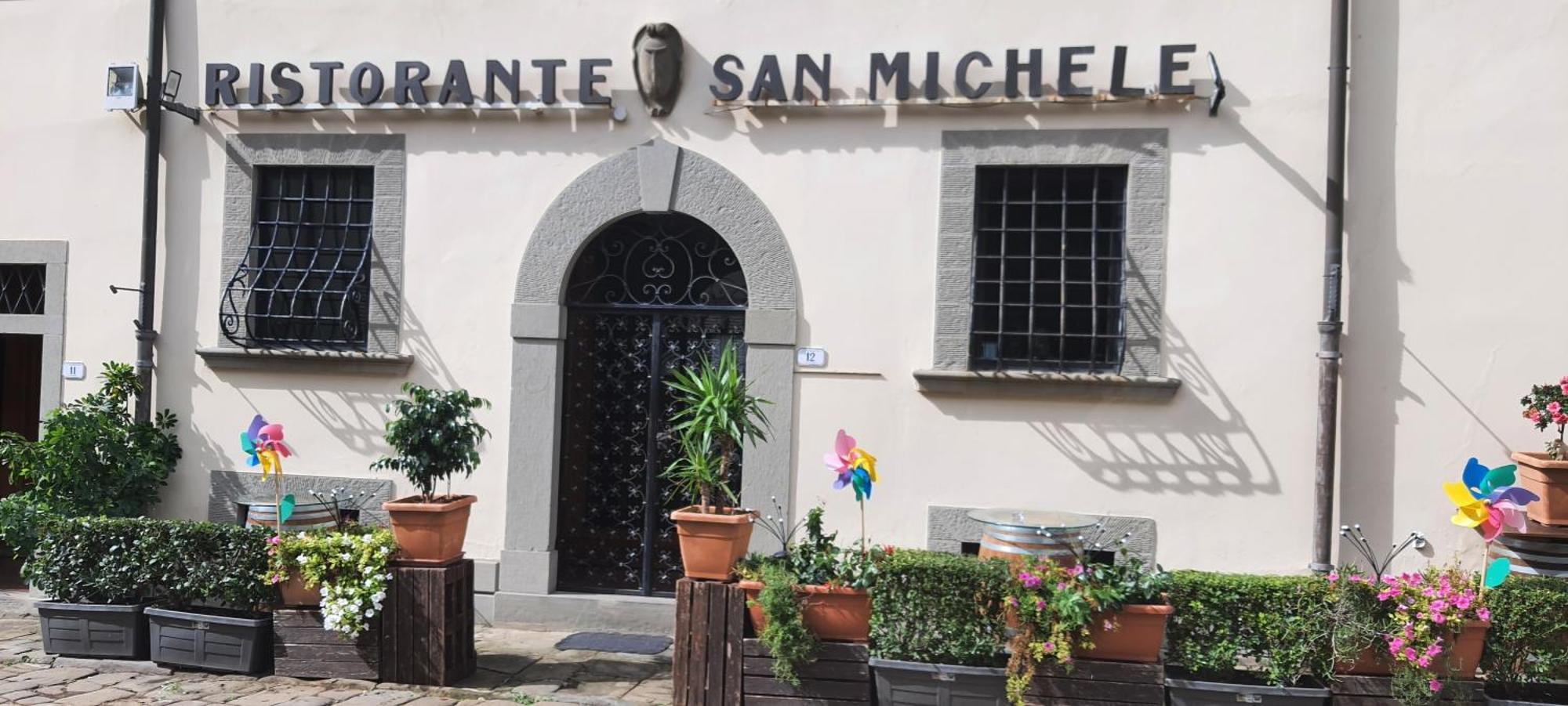 La Grotta San Michele Hotel Montevettolini Exterior photo